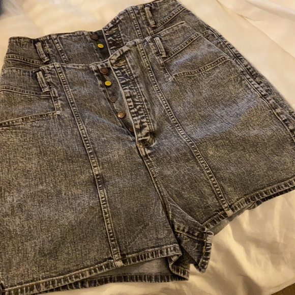 Happy Nature - Picture 2 of 5